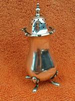 Antique Sterling Silver Hallmarked Pepper Shaker 1923 (11 of 12) Antique Sterling Silver Hallmarked Pepper Shaker 1923 (11 of 12)