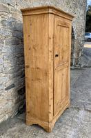 Small Antique Pine Wardrobe (4 of 15) Small Antique Pine Wardrobe (4 of 15)