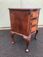 Antique Burr Walnut Bedside Chest (4 of 8) Antique Burr Walnut Bedside Chest (4 of 8)