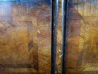 Reproduction Walnut Chest of Drawers In The Style of Queen Anne (9 of 10) Reproduction Walnut Chest of Drawers In The Style of Queen Anne (9 of 10)