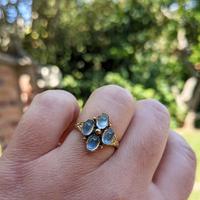 Vintage 9ct Yellow Gold Four Moonstone Cabochon Ring (8 of 9) Vintage 9ct Yellow Gold Four Moonstone Cabochon Ring (8 of 9)