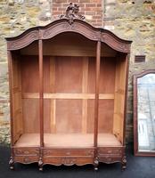 Large Carved Oak French Armoire / Wardrobe (6 of 17) Large Carved Oak French Armoire / Wardrobe (6 of 17)