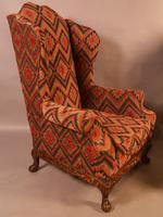 Very Good Pair of Wing Armchairs in the style of George II (12 of 15) Very Good Pair of Wing Armchairs in the style of George II (12 of 15)