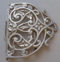 Rare Victorian 1900 Hallmarked Solid Silver Nurses Belt Buckle Elkington & Co (6 of 7) Rare Victorian 1900 Hallmarked Solid Silver Nurses Belt Buckle Elkington & Co (6 of 7)