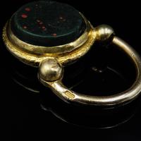 Antique Bloodstone Agate Yellow Gold Cased Padlock (4 of 4) Antique Bloodstone Agate Yellow Gold Cased Padlock (4 of 4)