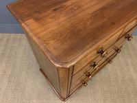 Victorian Walnut Chest of Drawers (10 of 13) Victorian Walnut Chest of Drawers (10 of 13)