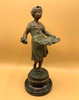 Fab Pair of 19th Century French Bronzed Spelter Statues Figurines Flower & Cherry Sellers (2 of 11) Fab Pair of 19th Century French Bronzed Spelter Statues Figurines Flower & Cherry Sellers (2 of 11)