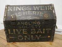 Pine Fishing Bait Box (6 of 6) Pine Fishing Bait Box (6 of 6)