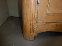 19th Century Pine Kitchen Cupboard (9 of 13) 19th Century Pine Kitchen Cupboard (9 of 13)