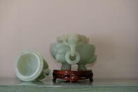 Carved Jade Twin Dragon Handled Tripod Incense Censer (13 of 18) Carved Jade Twin Dragon Handled Tripod Incense Censer (13 of 18)