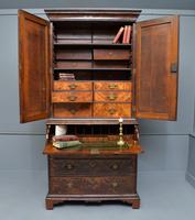 Early 18th Century Walnut Secretaire Writing Cabinet (13 of 31) Early 18th Century Walnut Secretaire Writing Cabinet (13 of 31)