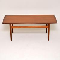 1960 Danish Teak Vintage Coffee Table (2 of 6) 1960 Danish Teak Vintage Coffee Table (2 of 6)