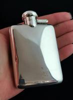 Vintage Sterling Silver Hip Flask (12 of 13) Vintage Sterling Silver Hip Flask (12 of 13)