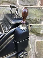 Antique Toleware Coal Scuttle Bin (9 of 9) Antique Toleware Coal Scuttle Bin (9 of 9)