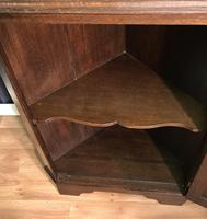 Gothic Style Oak Corner Cabinet (12 of 14) Gothic Style Oak Corner Cabinet (12 of 14)