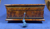 Victorian French Burr Cedar Jewellery Box with ebonised fruitwood and original interior (7 of 13) Victorian French Burr Cedar Jewellery Box with ebonised fruitwood and original interior (7 of 13)