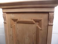 Antique Pine 1 Door Front to Back Pole Child's Wardrobe to Wax / Paint (6 of 9) Antique Pine 1 Door Front to Back Pole Child's Wardrobe to Wax / Paint (6 of 9)