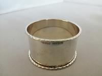 Six Silver Napkin Rings (2 of 4) Six Silver Napkin Rings (2 of 4)