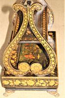 A fine Regency pen work table book stand in the Chinoiserie Style (8 of 8) A fine Regency pen work table book stand in the Chinoiserie Style (8 of 8)