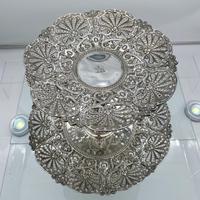 Mid 19th Century Antique Victorian Sterling Silver Suite Comports London 1862 Robert Garrard (4 of 12) Mid 19th Century Antique Victorian Sterling Silver Suite Comports London 1862 Robert Garrard (4 of 12)