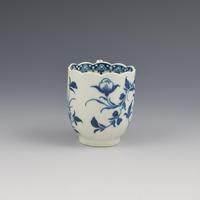 First Period Worcester Porcelain Scalloped Peony Coffee Cup c.1765-1770 (4 of 8) First Period Worcester Porcelain Scalloped Peony Coffee Cup c.1765-1770 (4 of 8)