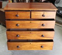 1900's Mahogany Square Front Chest Drawers with Wooden Knobs (2 of 4) 1900's Mahogany Square Front Chest Drawers with Wooden Knobs (2 of 4)
