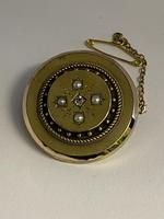 Victorian 15ct Pearl & Diamond Locket Brooch (4 of 6) Victorian 15ct Pearl & Diamond Locket Brooch (4 of 6)