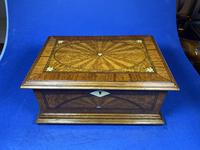 19th century French Walnut Inlaid Jewellery Box. (15 of 16) 19th century French Walnut Inlaid Jewellery Box. (15 of 16)