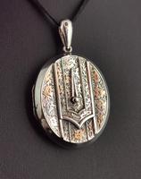 Antique Victorian Silver Buckle Locket, Large, Engraved (8 of 14) Antique Victorian Silver Buckle Locket, Large, Engraved (8 of 14)