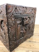 Carved Oriental Camphorwood Chest or Trunk (12 of 13) Carved Oriental Camphorwood Chest or Trunk (12 of 13)
