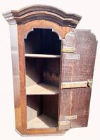 A Lovely George III Oak Hanging Wall Corner Cabinet (7 of 9) A Lovely George III Oak Hanging Wall Corner Cabinet (7 of 9)