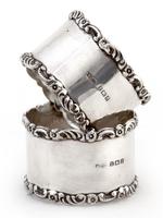 Pair of Boxed Edwardian Silver Napkin Rings with Plain Bodies and Floral and Scroll Borders (4 of 5) Pair of Boxed Edwardian Silver Napkin Rings with Plain Bodies and Floral and Scroll Borders (4 of 5)
