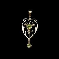Antique Peridot and Pearl Lavalier 9ct 9K Gold Drop Pendant Antique Peridot and Pearl Lavalier 9ct 9K Gold Drop Pendant