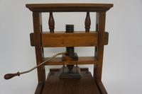 Model 15th Century Gutenberg Press (3 of 4) Model 15th Century Gutenberg Press (3 of 4)