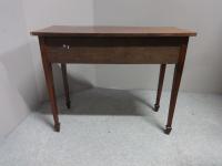Good Mahogany Serpentine Side Table c.1900 (2 of 7) Good Mahogany Serpentine Side Table c.1900 (2 of 7)