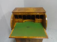 Wonderful Satinwood Bureau of Small Proportions c.1860 (5 of 14) Wonderful Satinwood Bureau of Small Proportions c.1860 (5 of 14)