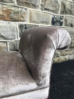 Antique English Walnut Window Seat Stool (7 of 7) Antique English Walnut Window Seat Stool (7 of 7)