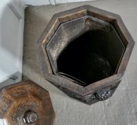 Arts & Crafts Carved Oak Lined Coal or Log Bucket (3 of 8) Arts & Crafts Carved Oak Lined Coal or Log Bucket (3 of 8)