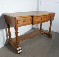 Arts and Crafts Pitch Pine Writing Table (2 of 7) Arts and Crafts Pitch Pine Writing Table (2 of 7)