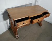 Arts and Crafts Pitch Pine Writing Table (5 of 7) Arts and Crafts Pitch Pine Writing Table (5 of 7)