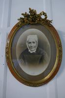 Pair of Large Portrait Photographs in Oval Ormolu Frames (3 of 10) Pair of Large Portrait Photographs in Oval Ormolu Frames (3 of 10)