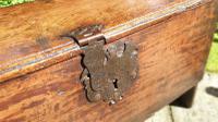Small 17th Century Oak Coffer (5 of 6) Small 17th Century Oak Coffer (5 of 6)