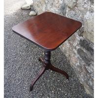 18th Century Cuban Mahogany Tripod Table (2 of 6) 18th Century Cuban Mahogany Tripod Table (2 of 6)