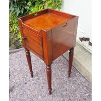 Late Georgian Mahogany Bedside Cabinet (2 of 7) Late Georgian Mahogany Bedside Cabinet (2 of 7)