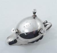 Superb George II Silver Sauce Boat London 1750 (2 of 5) Superb George II Silver Sauce Boat London 1750 (2 of 5)