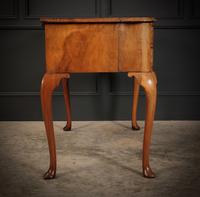 Queen Anne Style Shaped Walnut Dressing Table c.1920 (10 of 11) Queen Anne Style Shaped Walnut Dressing Table c.1920 (10 of 11)