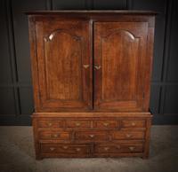 18th Century Oak Housekeepers Cupboard (3 of 14) 18th Century Oak Housekeepers Cupboard (3 of 14)