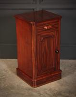Pair of Victorian Mahogany Bedside Cabinets (5 of 10) Pair of Victorian Mahogany Bedside Cabinets (5 of 10)