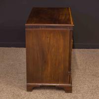 images/d000152/items/175566/Antique-Small-George-3rd-Mahogany-Chest-of-Drawers-12.jpg