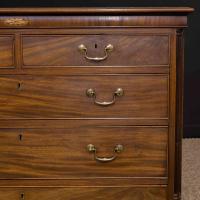 images/d000152/items/175566/Antique-Small-George-3rd-Mahogany-Chest-of-Drawers-4.jpg